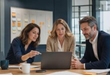 Équipe de PME définissant les usages et règles de gouvernance de ChatGPT Business